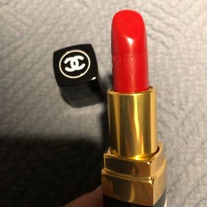 CHANEL ROUGE ALLURE Lipstick